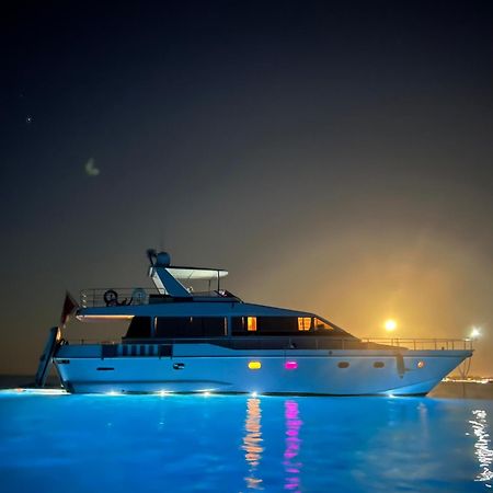 Riti Yacht Hotel Kalkara Екстериор снимка