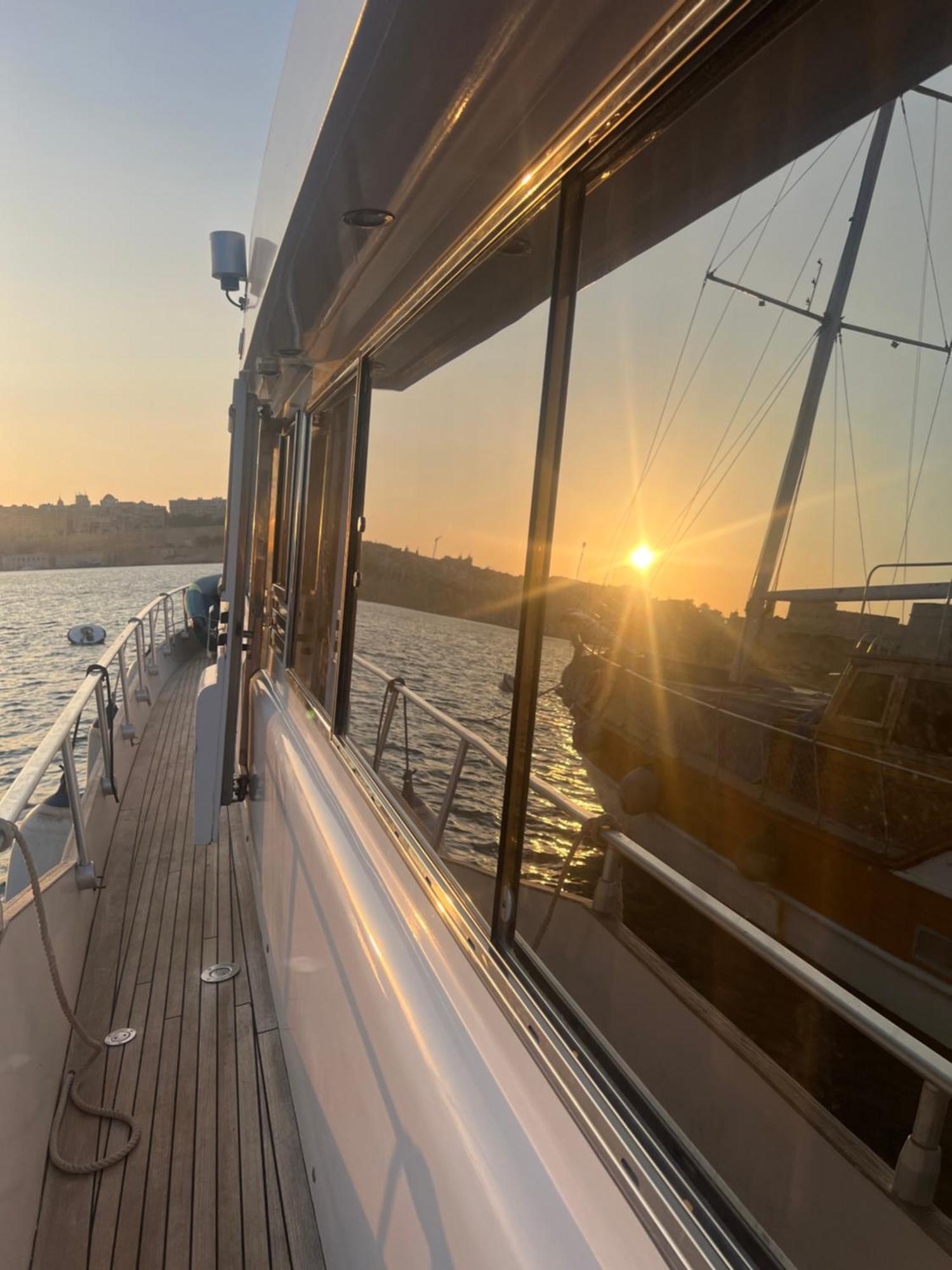 Riti Yacht Hotel Kalkara Екстериор снимка