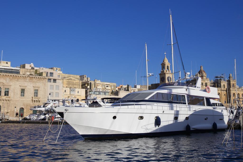 Riti Yacht Hotel Kalkara Екстериор снимка
