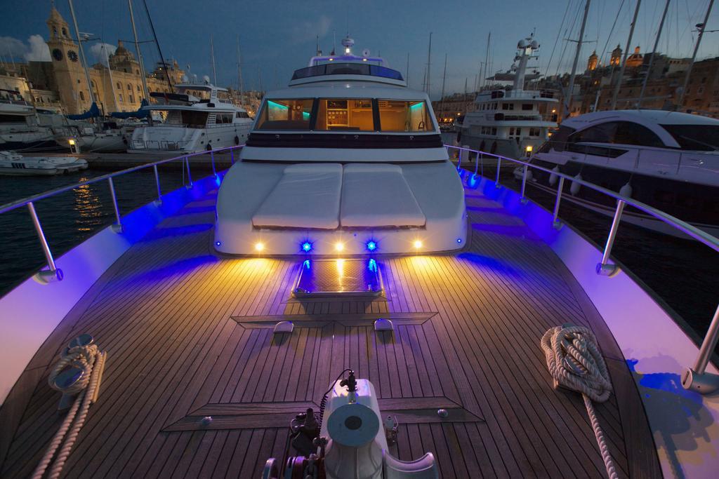 Riti Yacht Hotel Kalkara Екстериор снимка