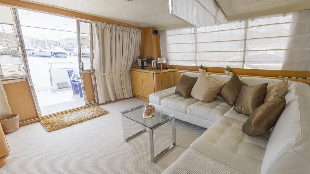 Riti Yacht Hotel Kalkara Екстериор снимка