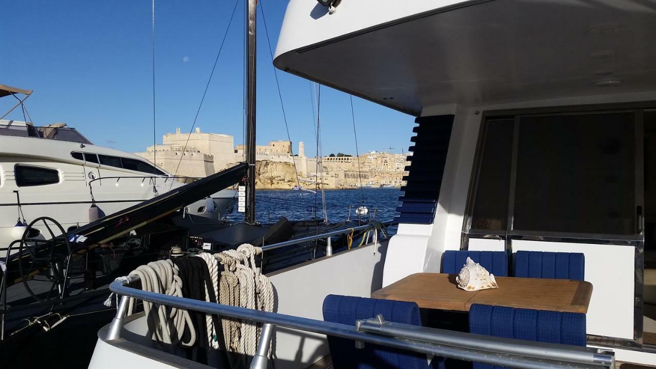 Riti Yacht Hotel Kalkara Екстериор снимка