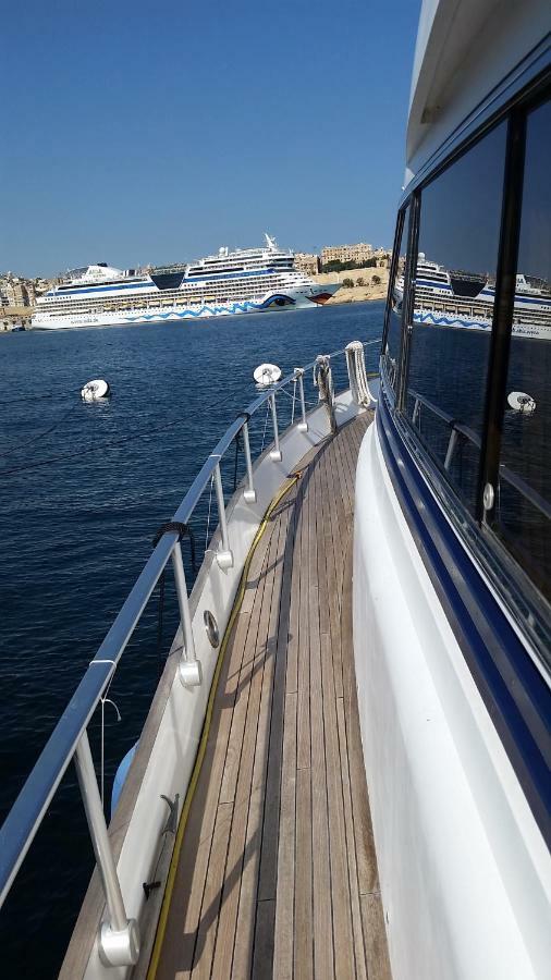Riti Yacht Hotel Kalkara Екстериор снимка