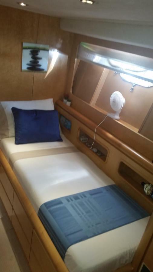 Riti Yacht Hotel Kalkara Екстериор снимка