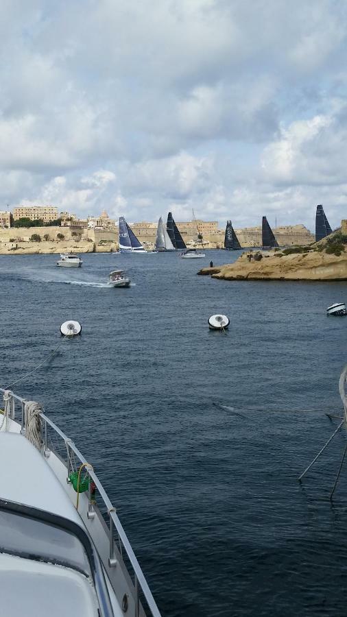 Riti Yacht Hotel Kalkara Екстериор снимка