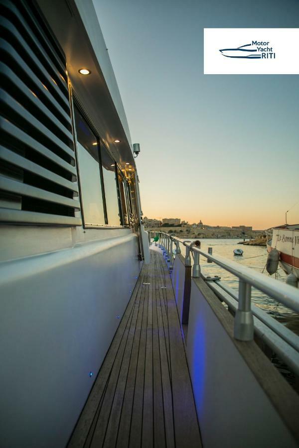 Riti Yacht Hotel Kalkara Екстериор снимка